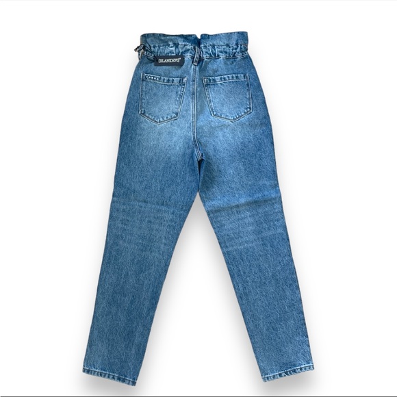 NWT Blank NYC Vintage Inspired Relaxed Paperbag Waist Jean In Size 24 - Picture 8 of 15